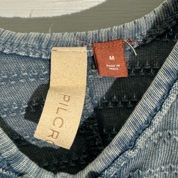 Pilcro Ruched-Front Tank - Picture 4 of 4